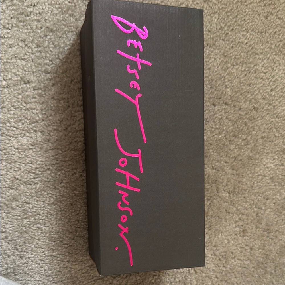 Betsey Johnson Leopard flat